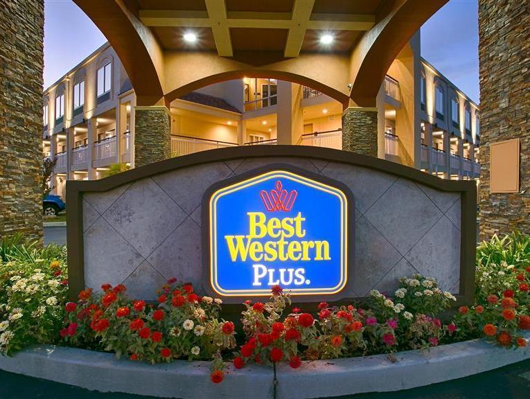 Best Western Plus Rancho Cordova Inn Exterior photo